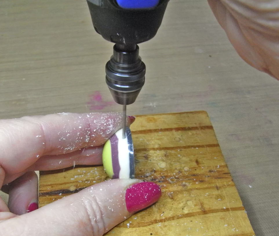 drill a hole in resin